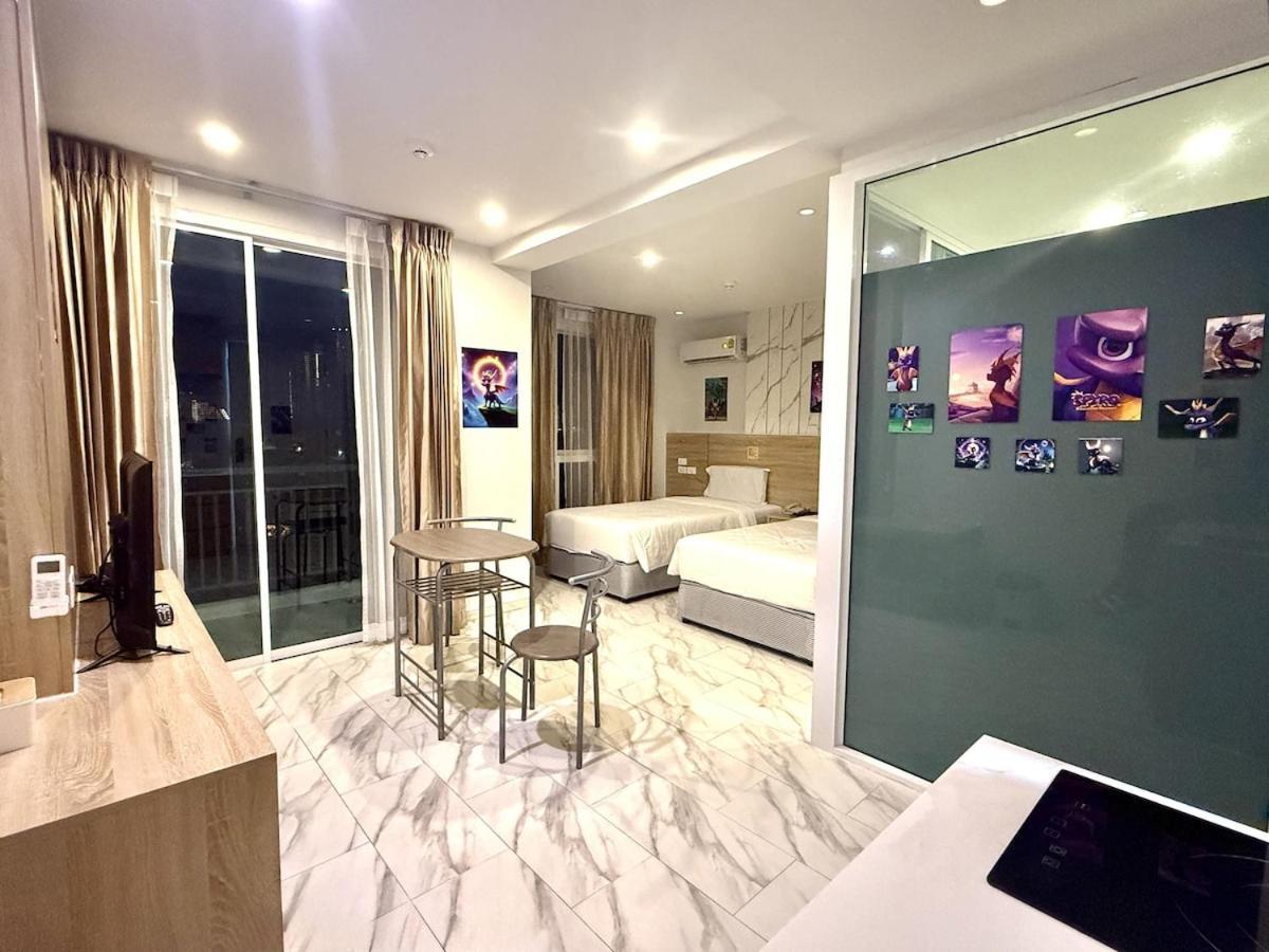 Spyro Apartment *