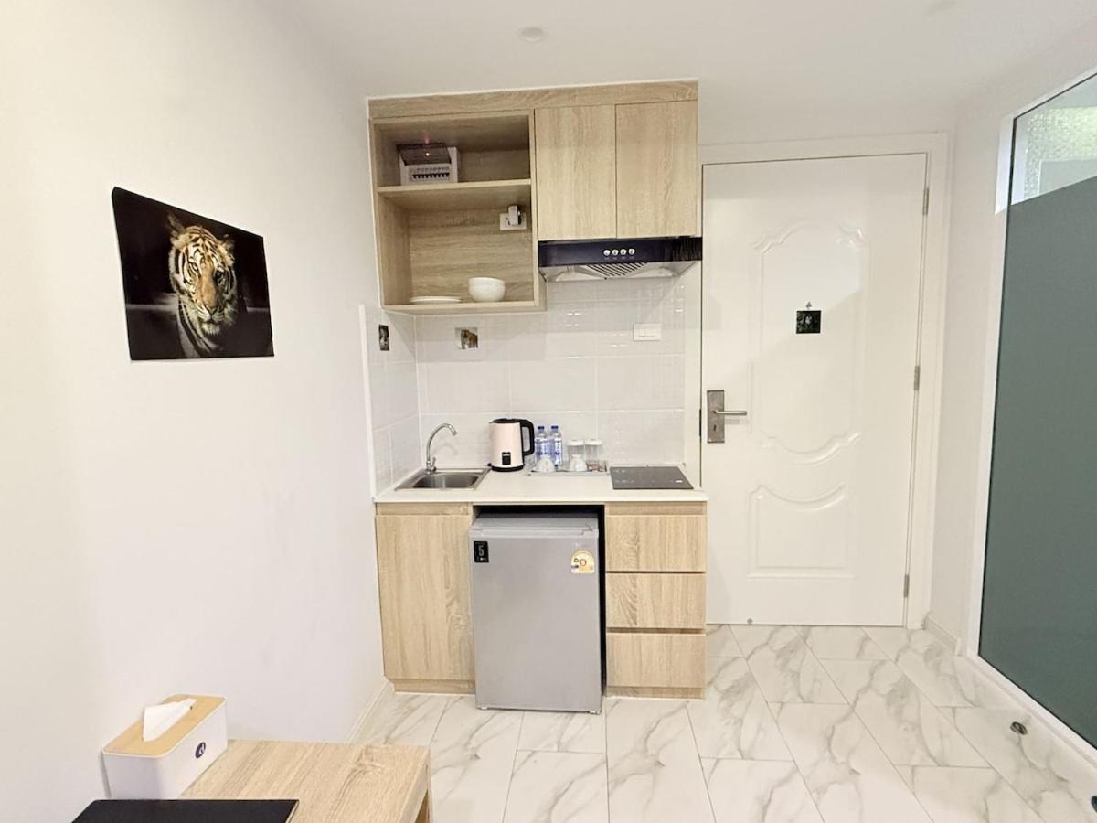 Tiger Apartment