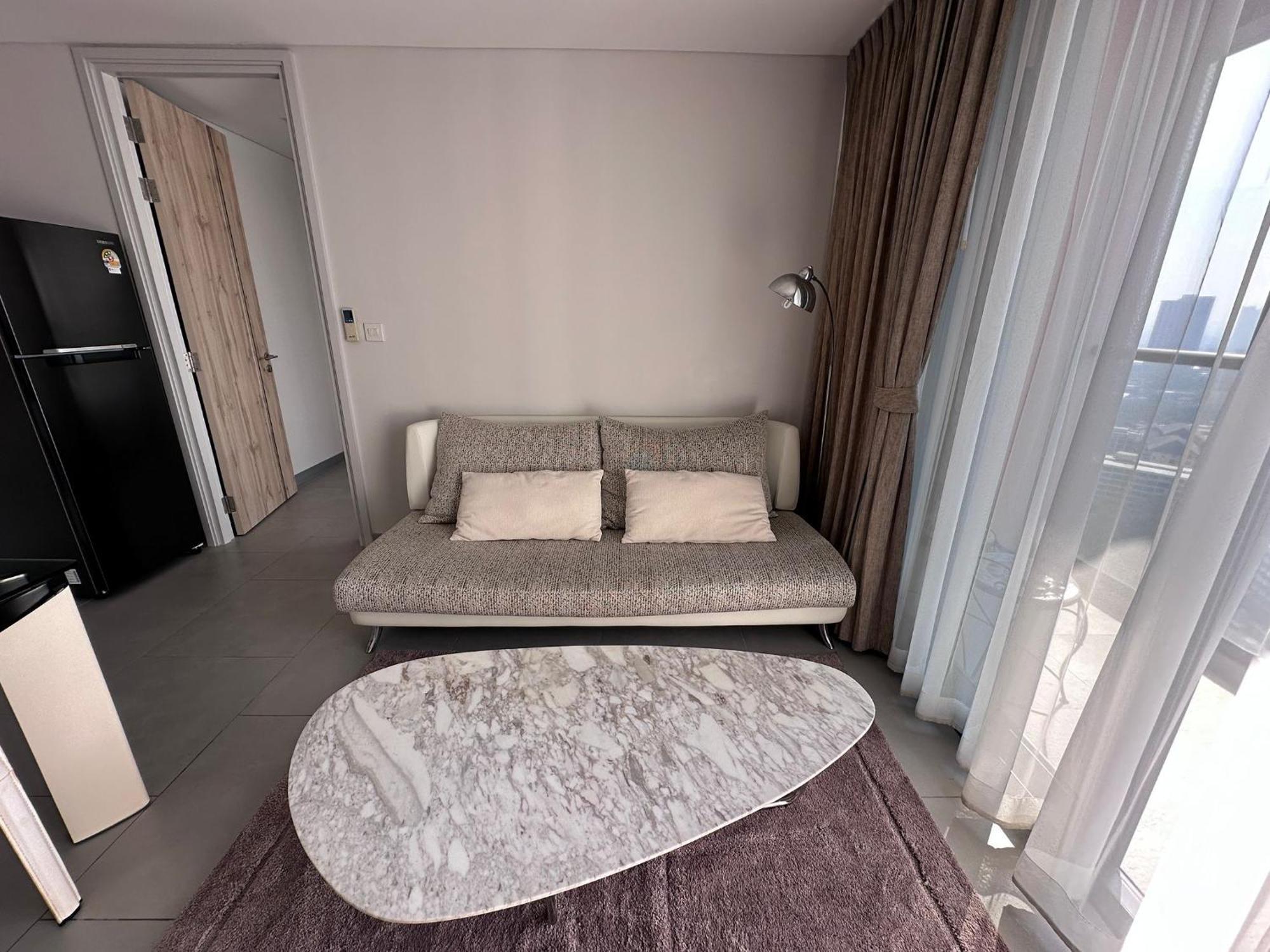 Zire Wongamat Apartment *