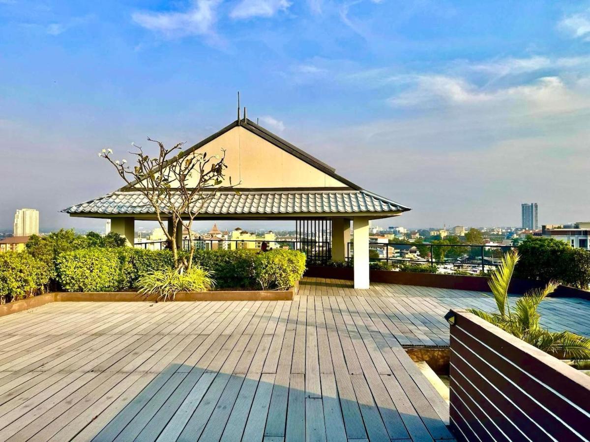 Alice In Borderland Apartment Pattaya