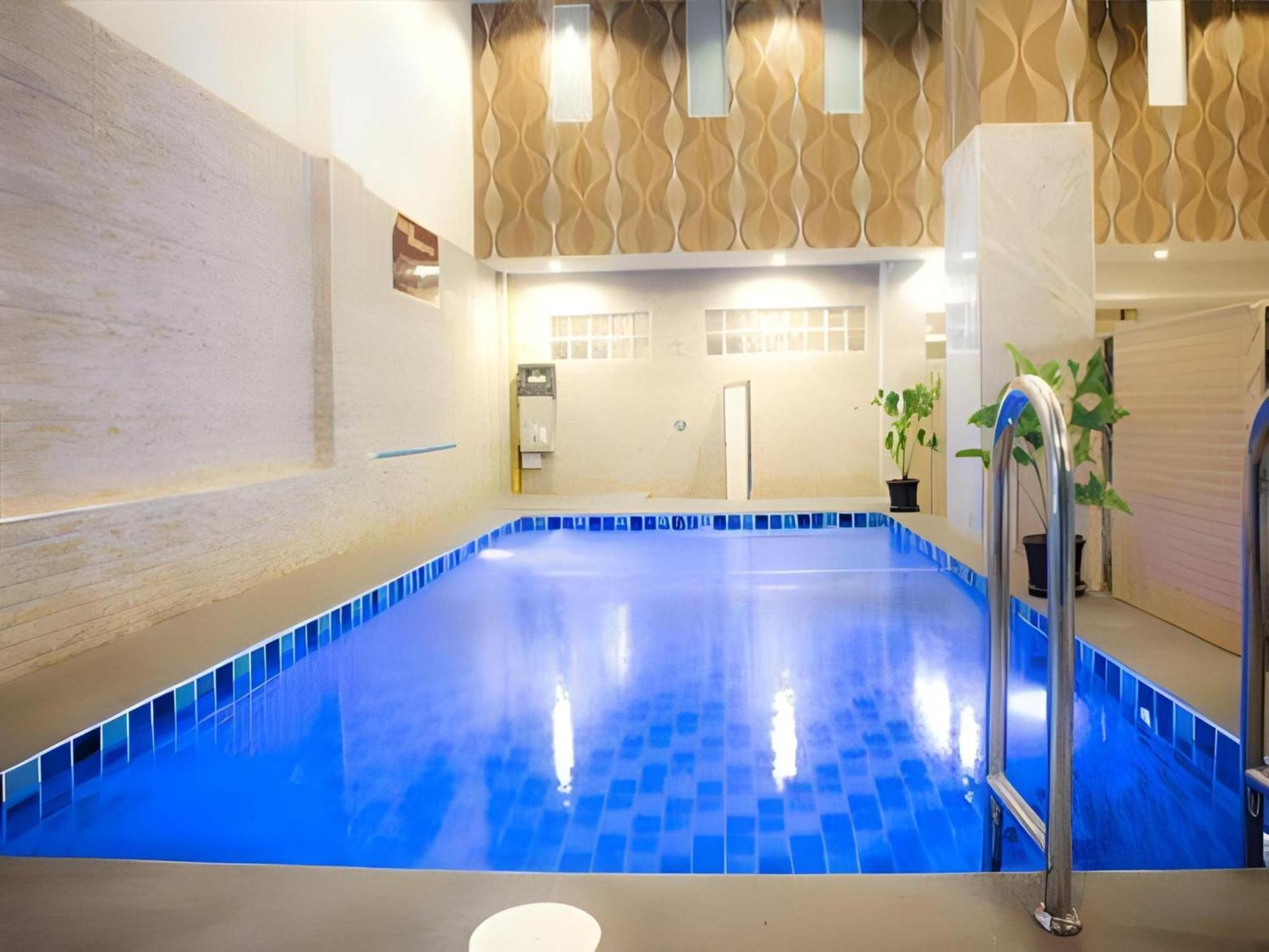 Hotel Collection O Ja Siam 3*