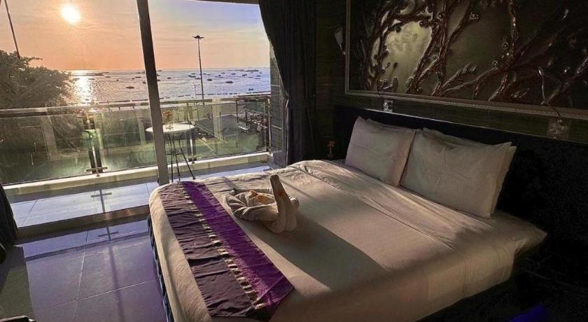 The Globe Hotel, Bar & Restaurant Hotel 3*