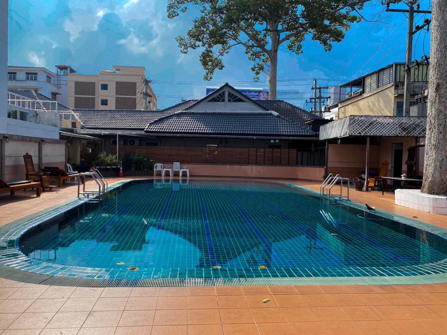 Hotel Pattaya Beach Hotel 2*