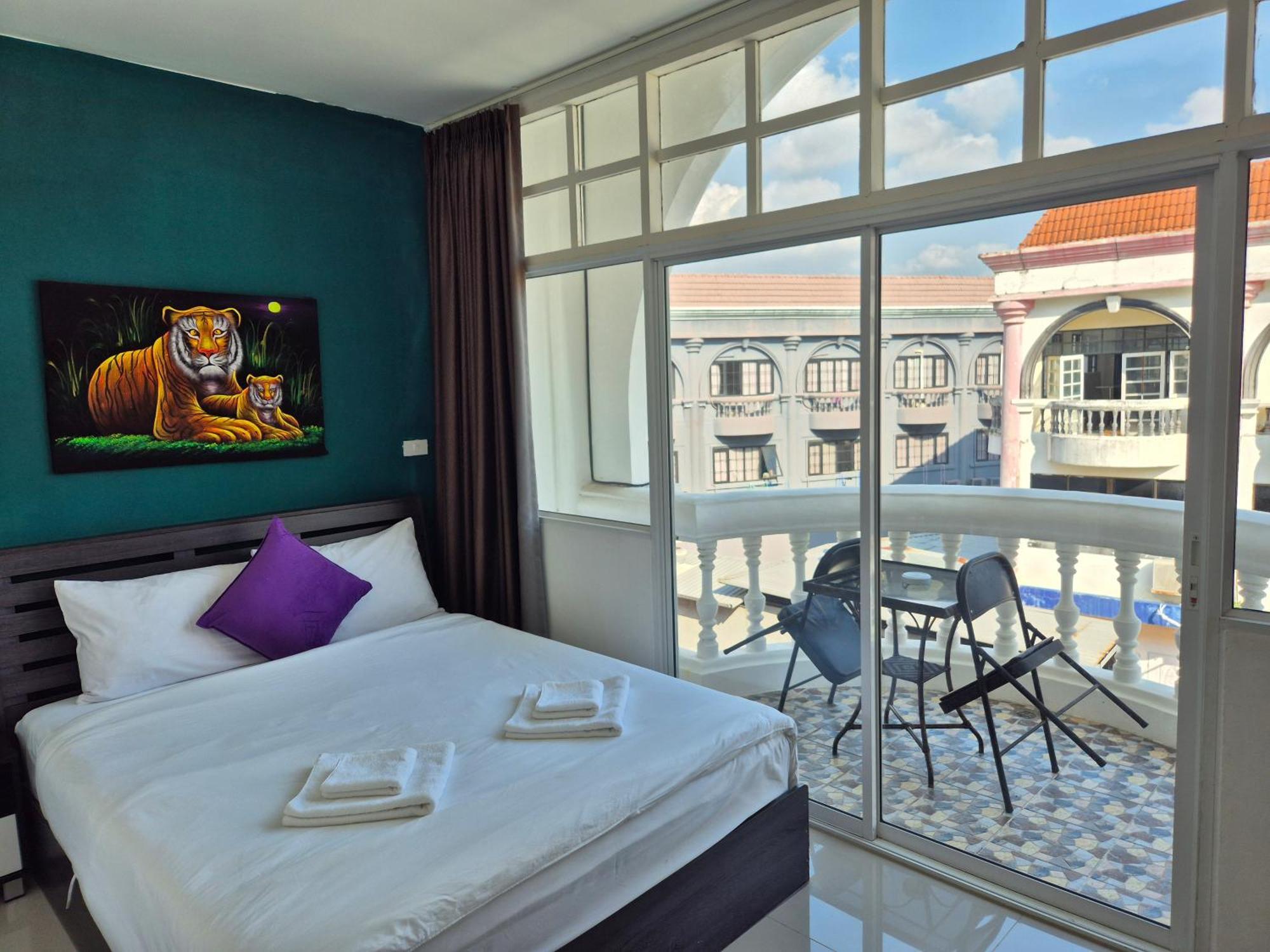 Dorothys Hotel *