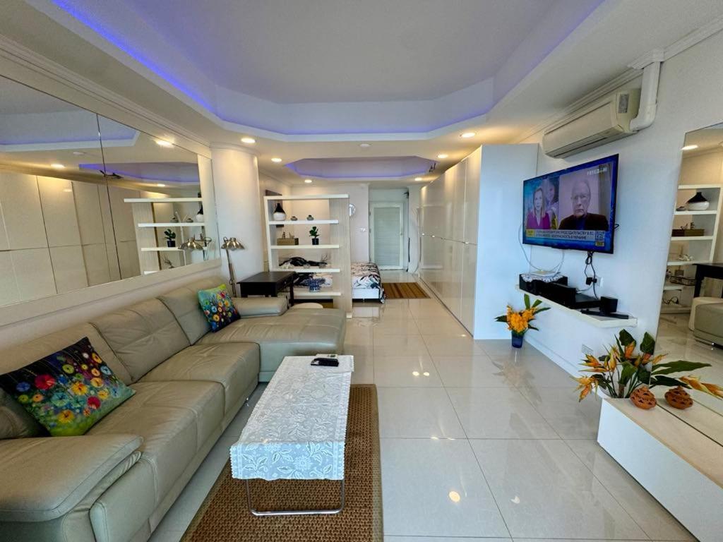 Apartment Sky Sea View Pattaya