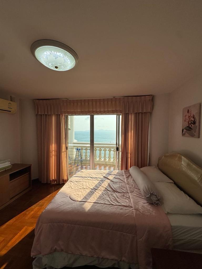 Sky Sea View *