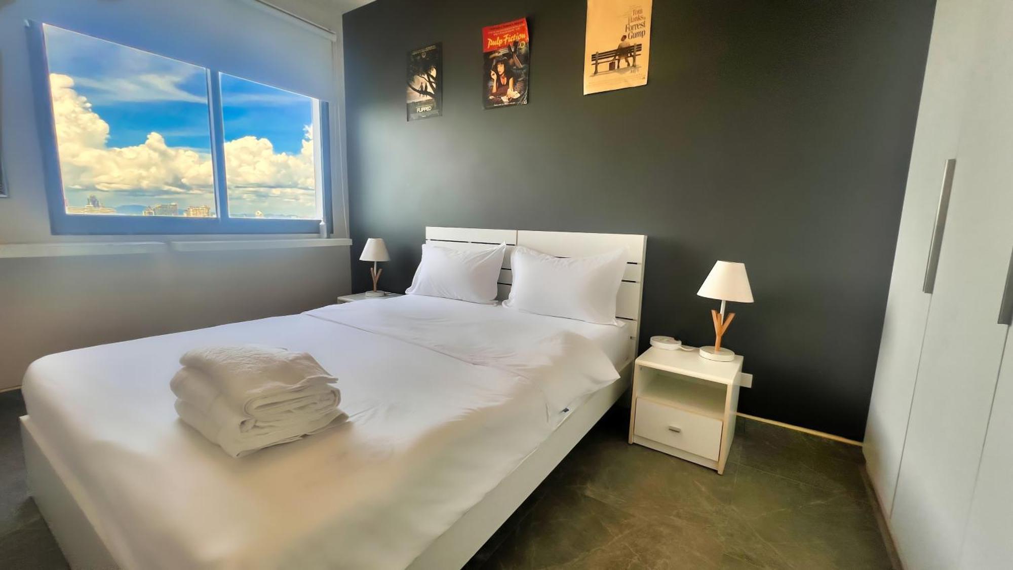 Walking Street Unixx Beautiful Sea View Apartment