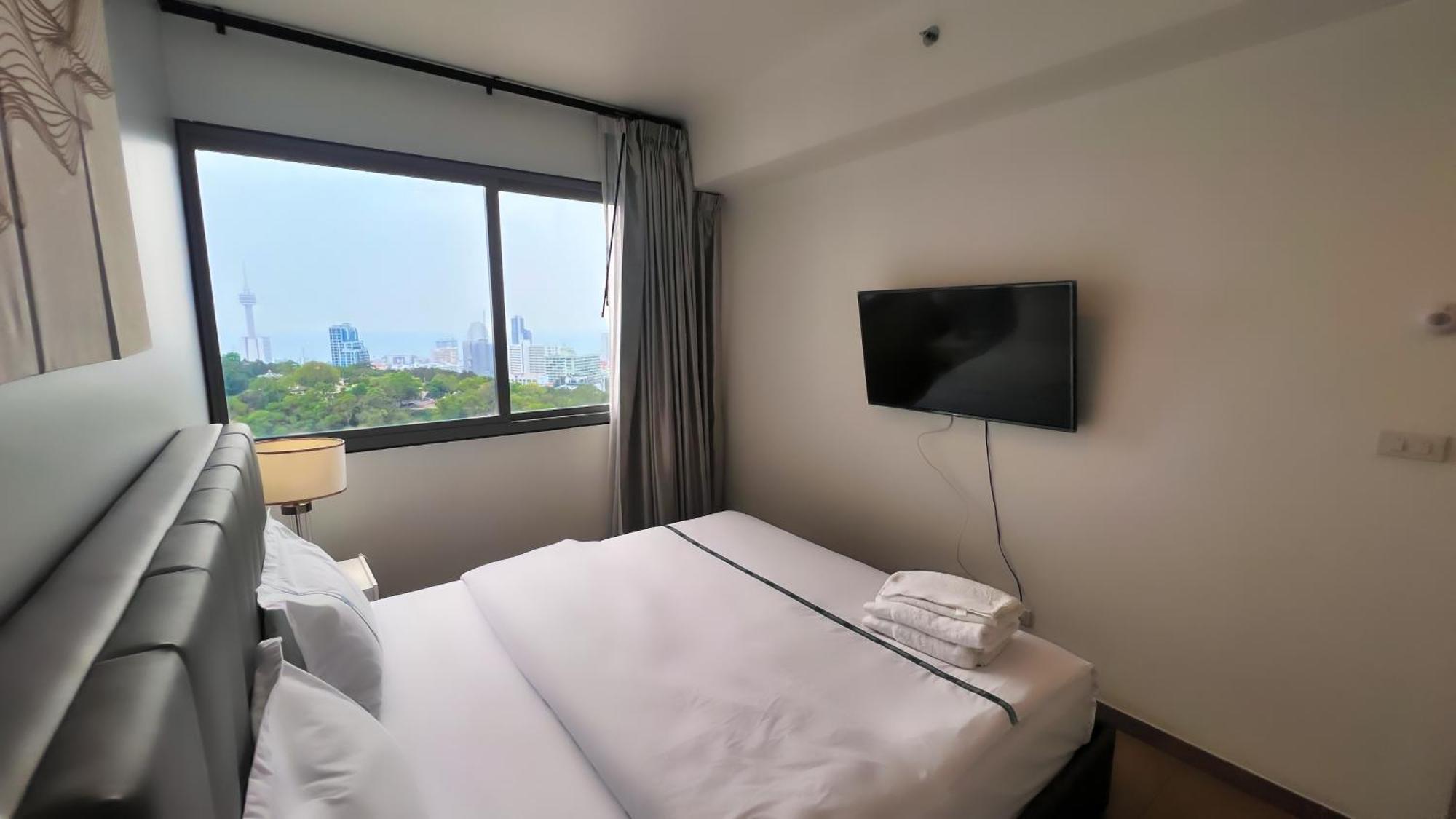 Walking Street Unixx Beautiful Sea View Apartment *