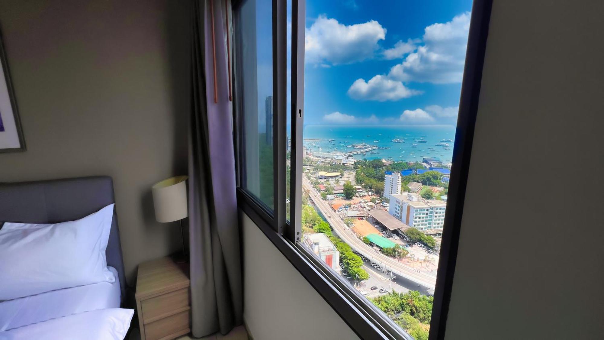 Walking Street Unixx Beautiful Sea View Apartment *