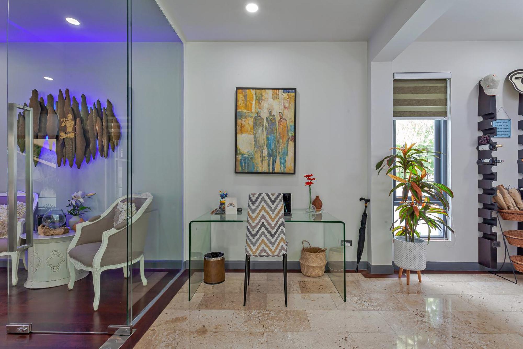 Angels-villa-pattaya-near-walking-street-4bed-8-people *