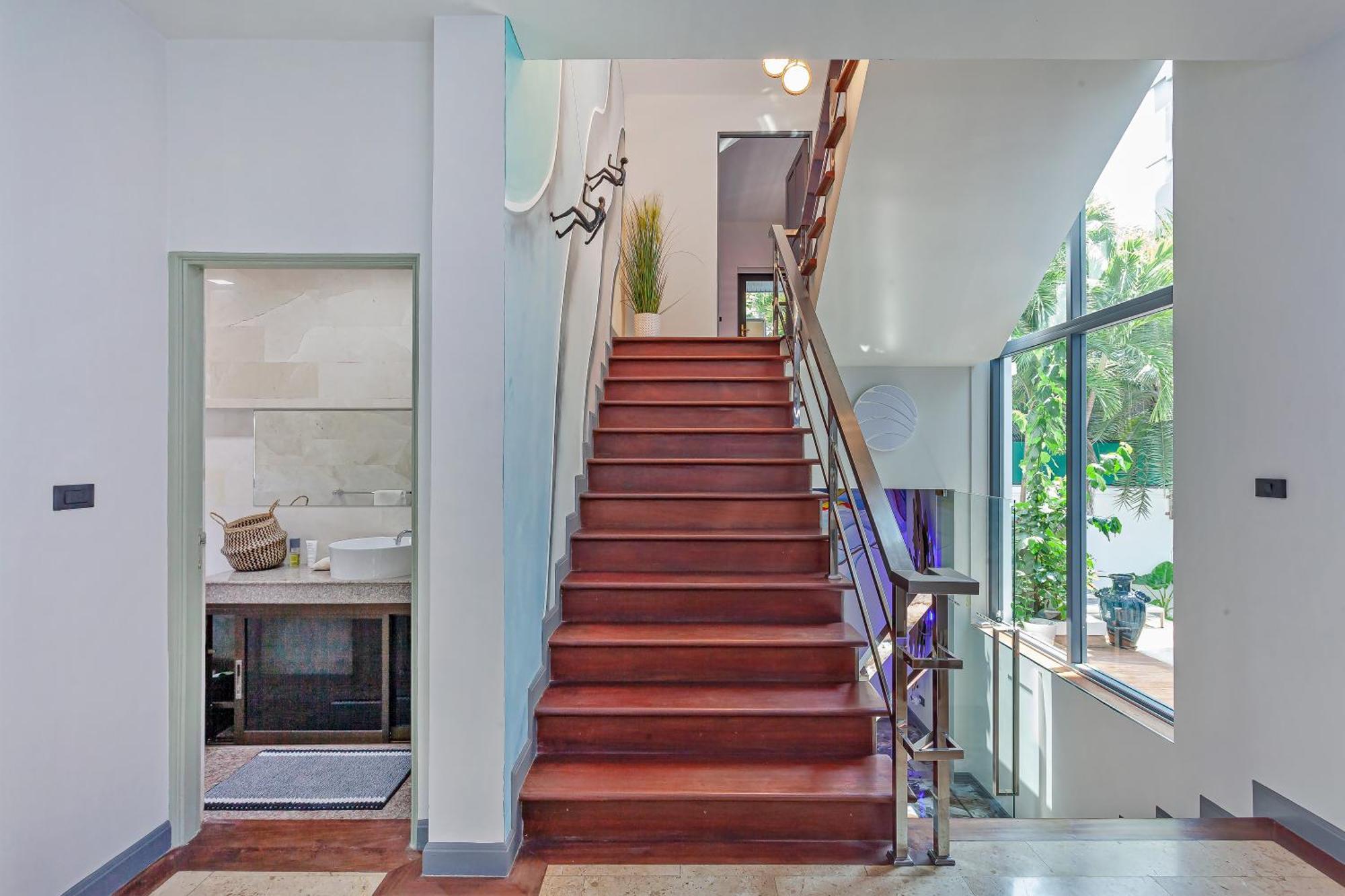 Angels-villa-pattaya-near-walking-street-4bed-8-people Pattaya