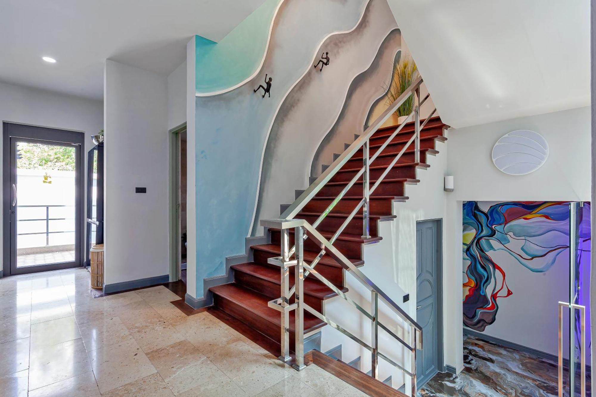 Angels-villa-pattaya-near-walking-street-4bed-8-people * Pattaya