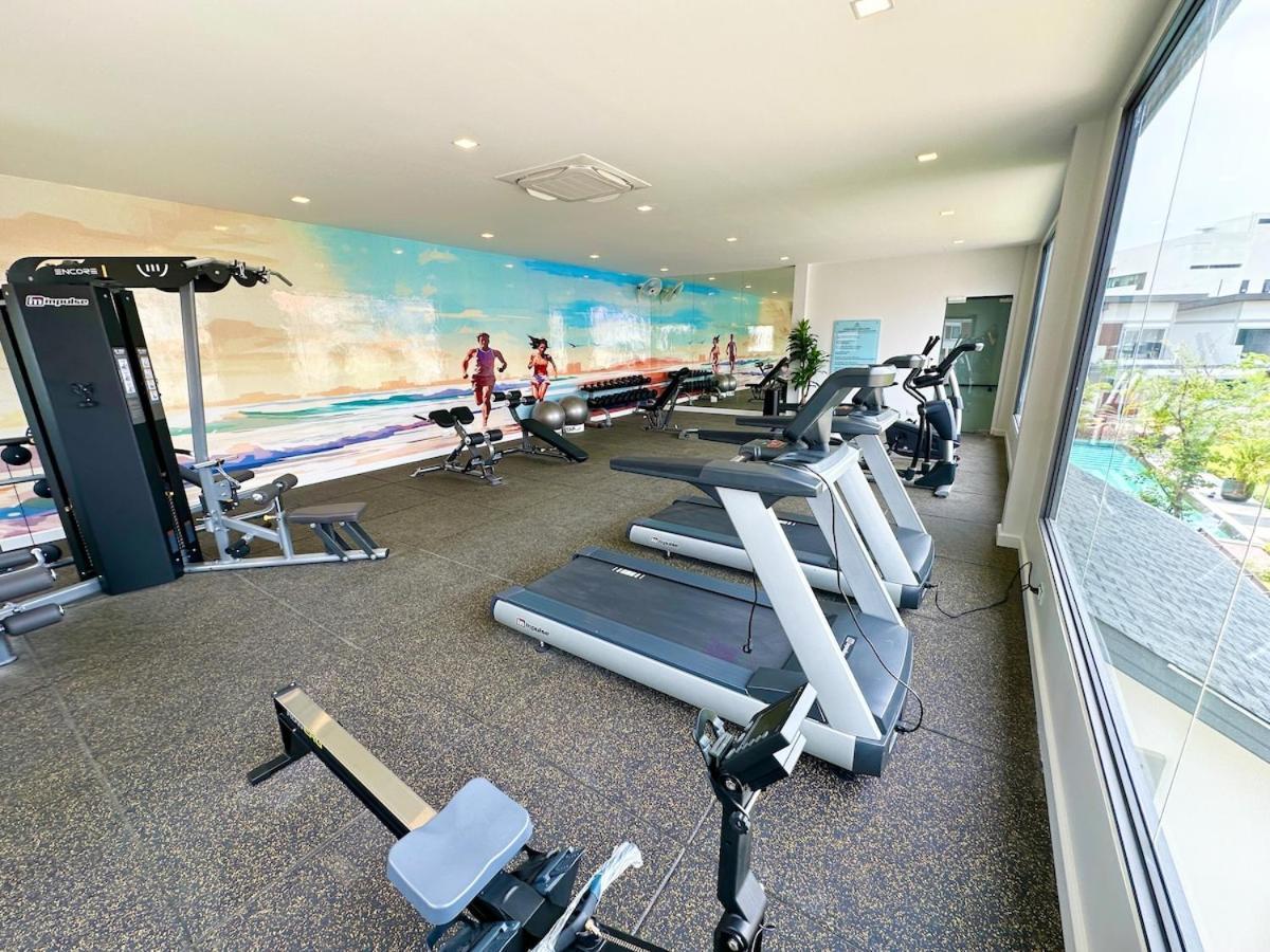 Villa Super Luxury 3 Bedroom Private Pool With Jacuzzi, Near 711, 10 Minutes To Walking Street And - Mt8 *