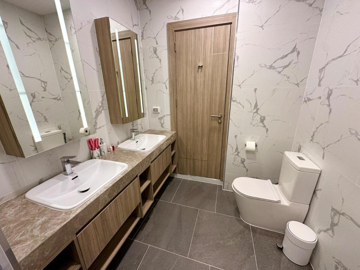 Super Luxury 3 Bedroom Private Pool With Jacuzzi, Near 711, 10 Minutes To Walking Street And - Mt8 Villa *