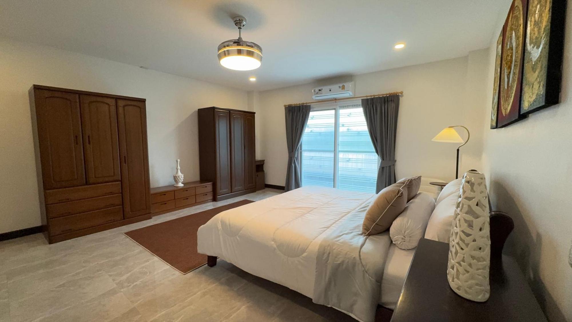 Book Now!! 800 Meters To Beach, Holiday home *
