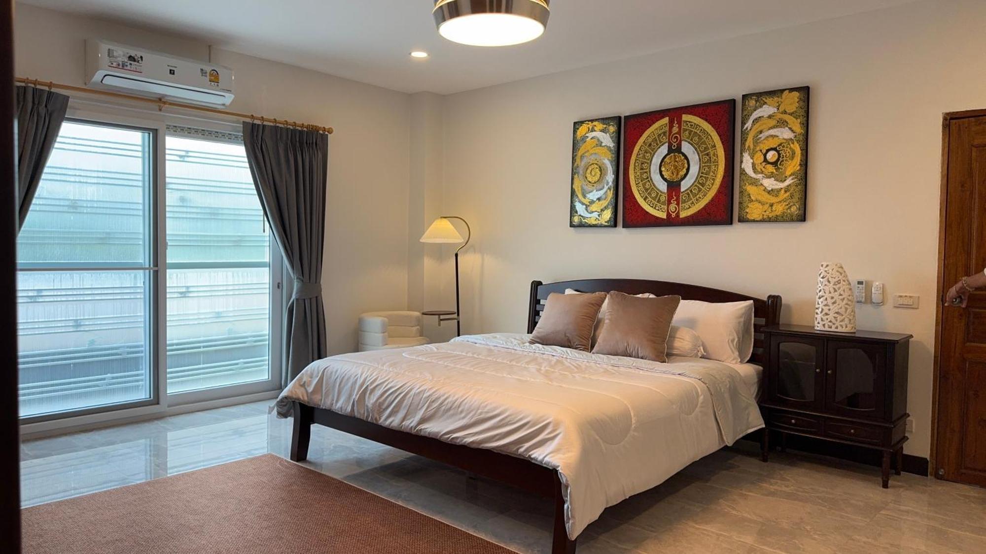 Book Now!! 800 Meters To Beach, Pattaya