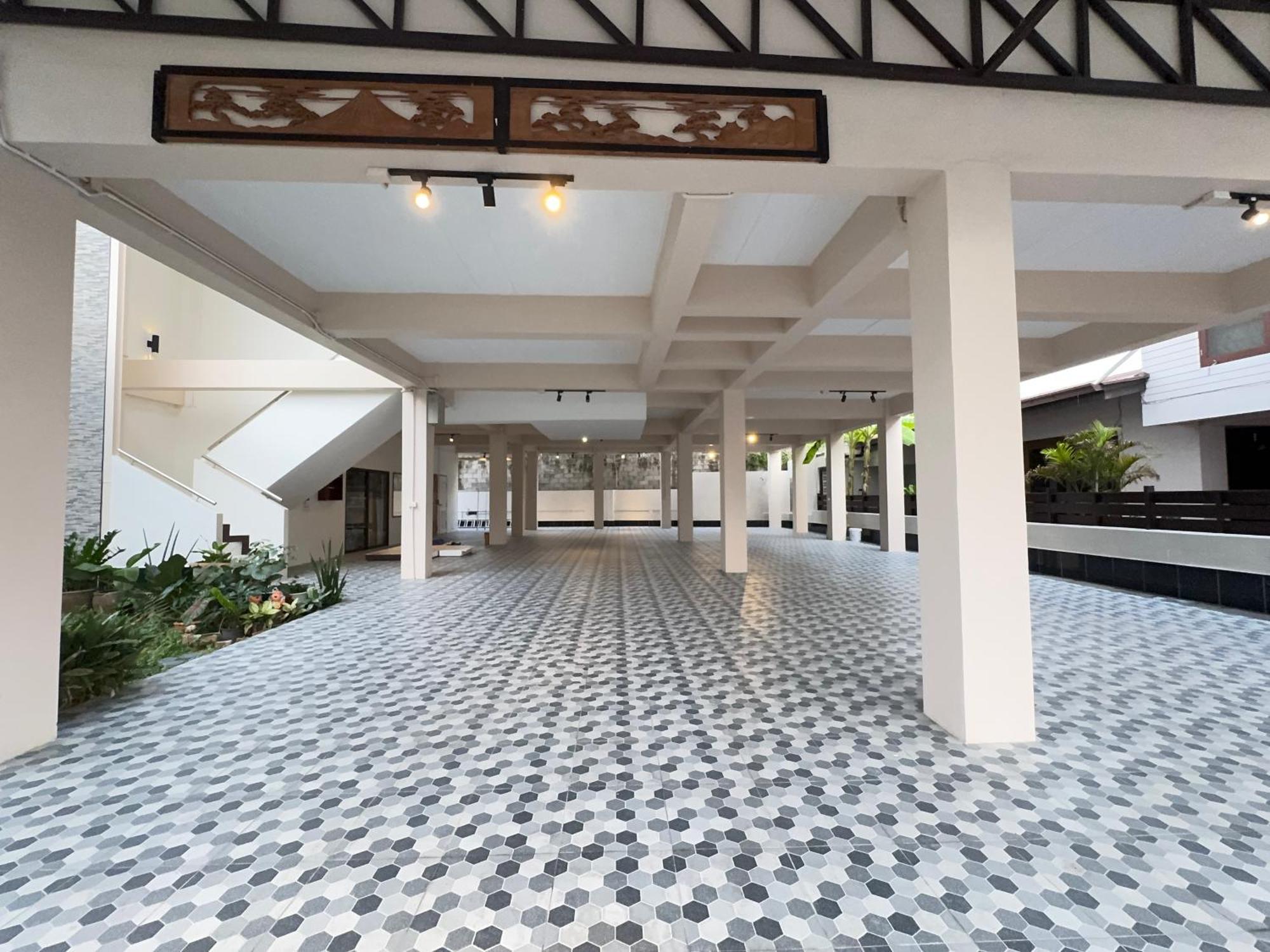 Book Now!! 800 Meters To Beach, Holiday home *