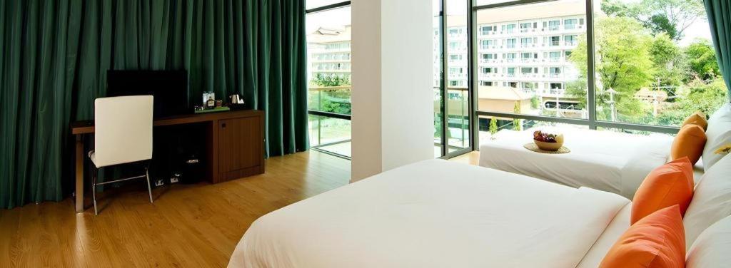 Seven Zea Chic Hotel 3*