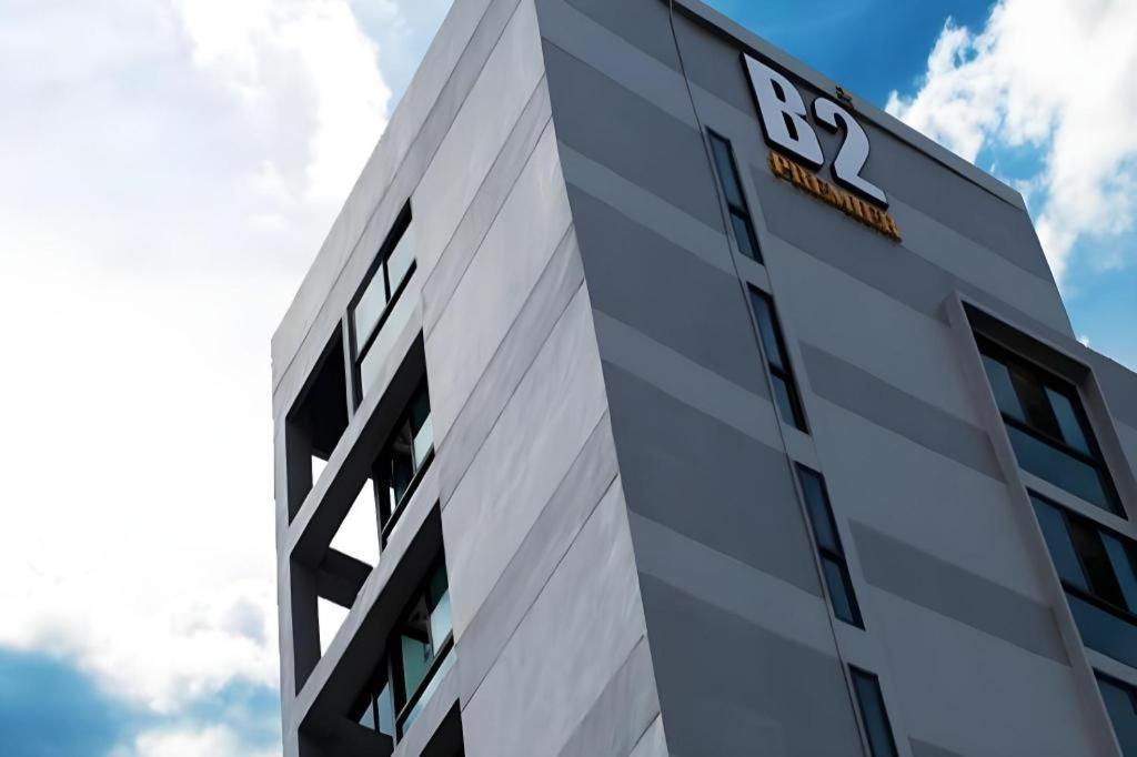 Hotel B2 South Premier