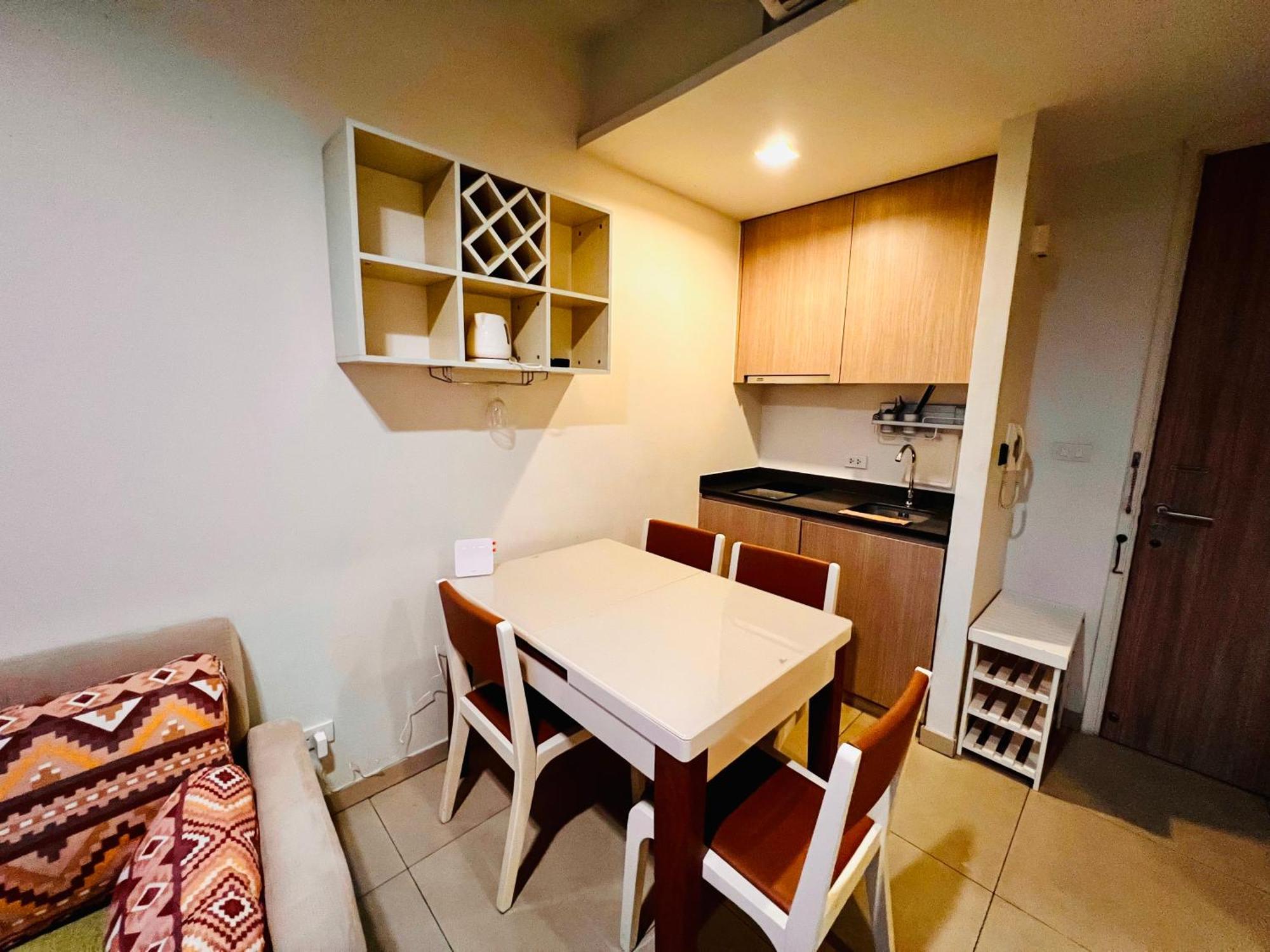 1br Walking Street *
