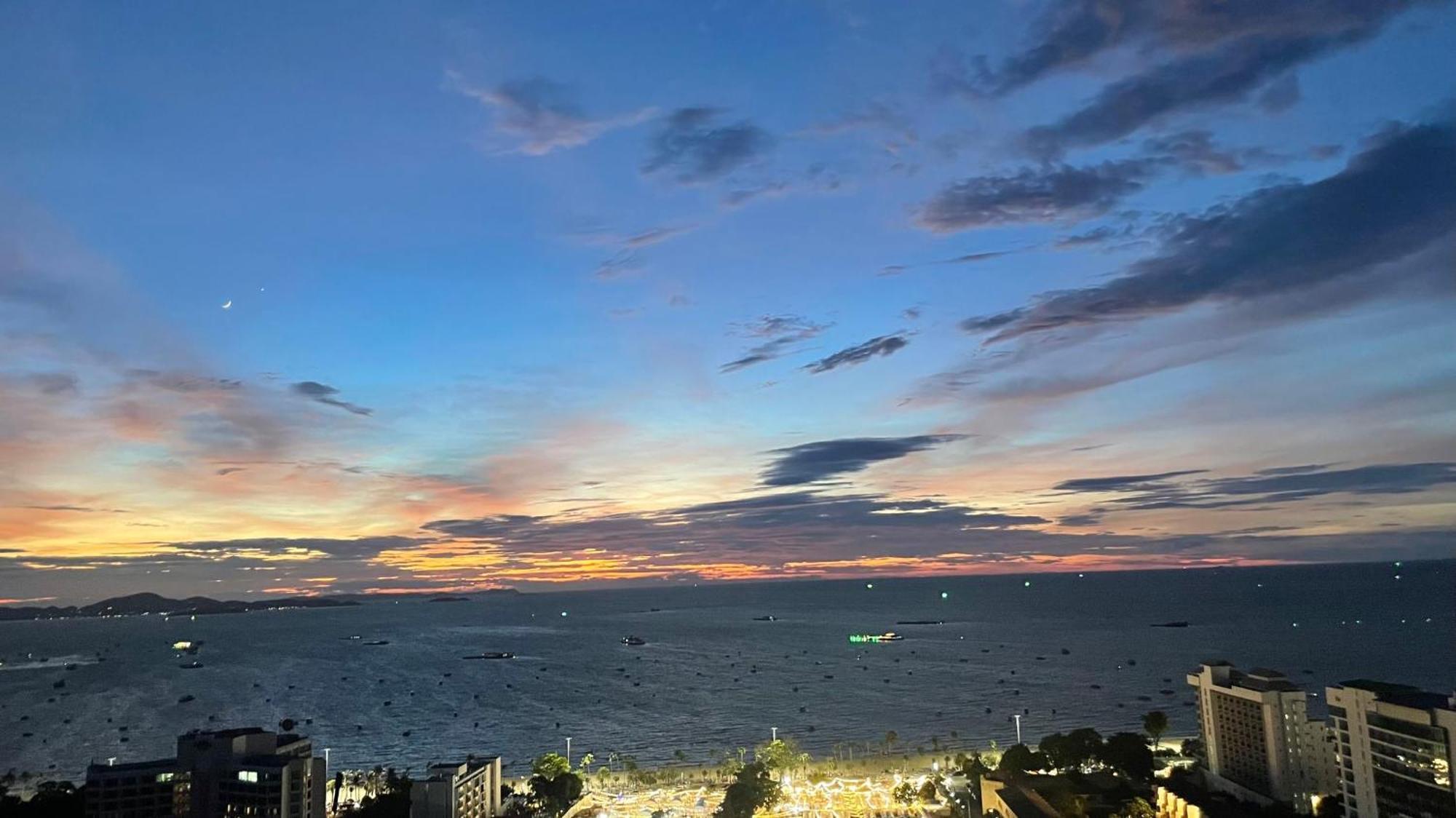 Seaview The Scenery Is Beautiful Pattaya