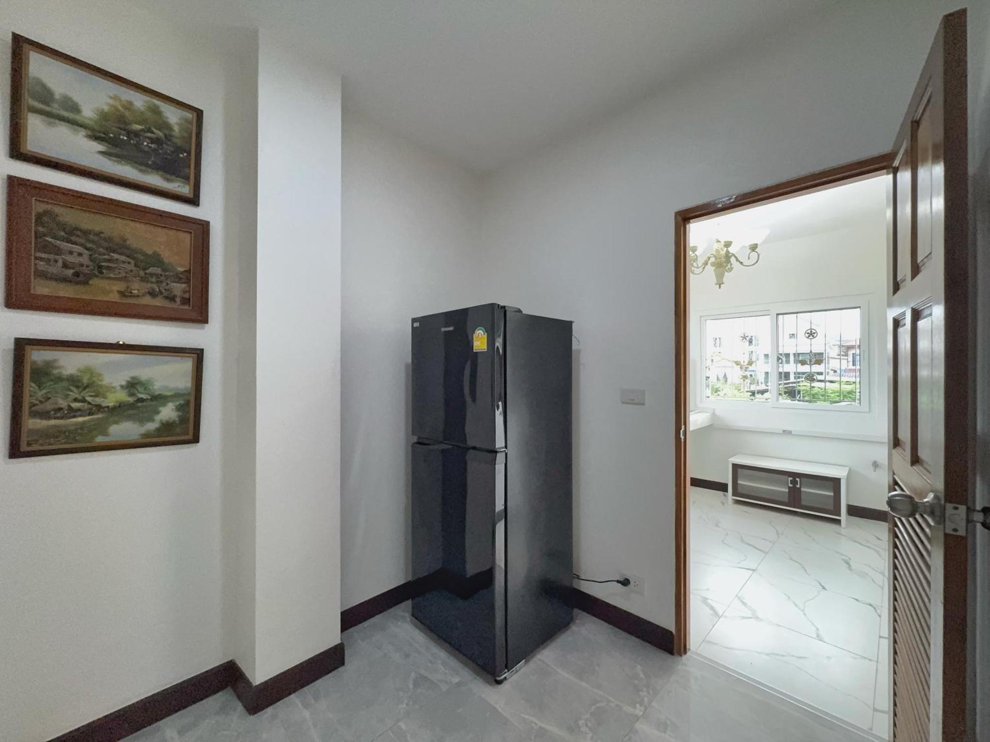 Book Now!! 800 Meters To Beach, Holiday home Pattaya
