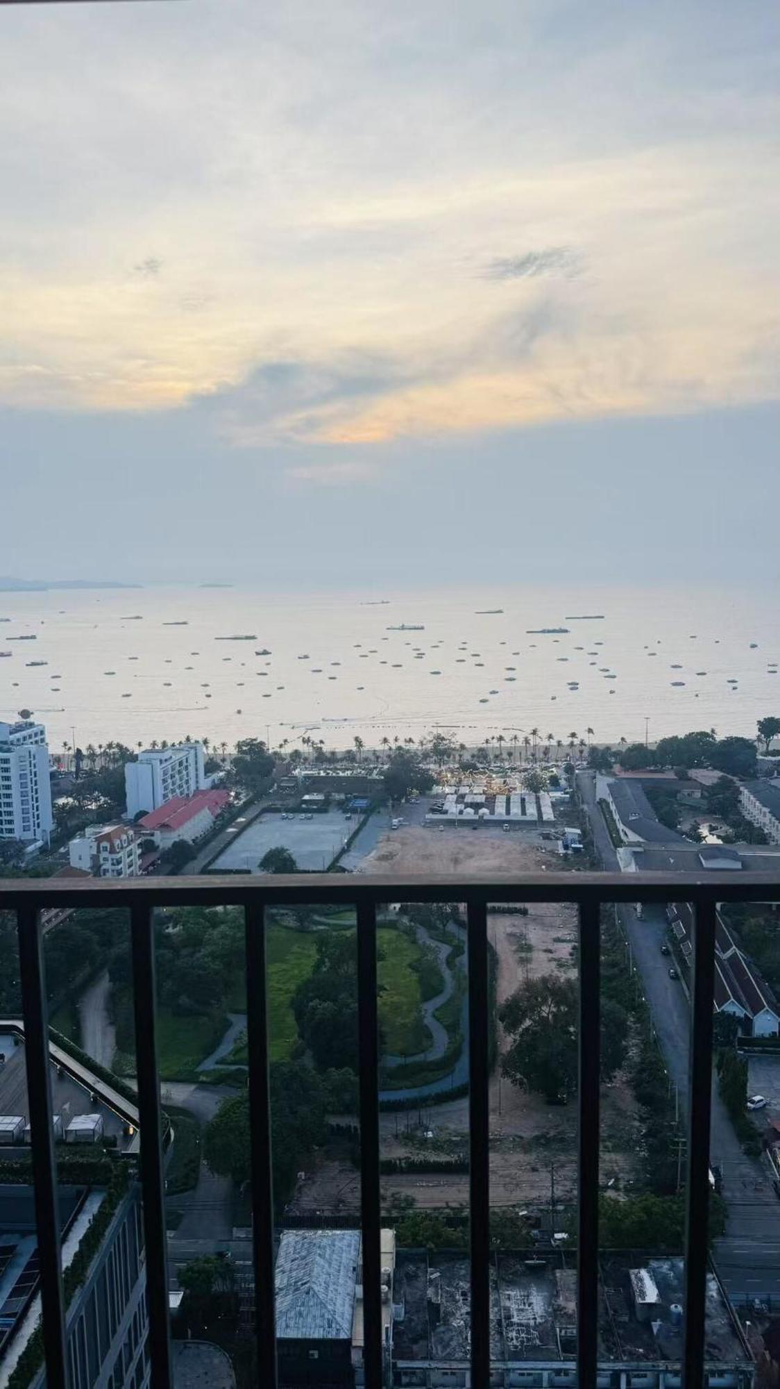 Seaview The Scenery Is Beautiful Pattaya
