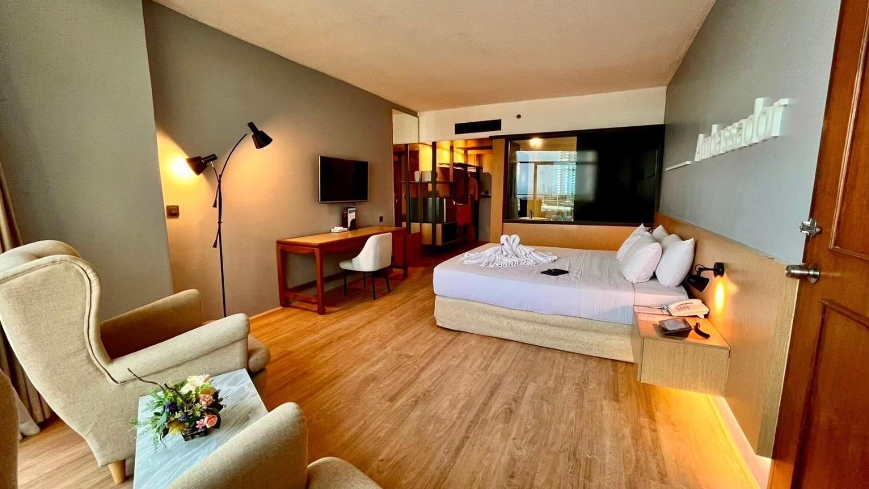 Ambassador Jomtien Ocean Wing - Sha