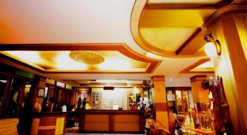 Dream Hotel 2*
