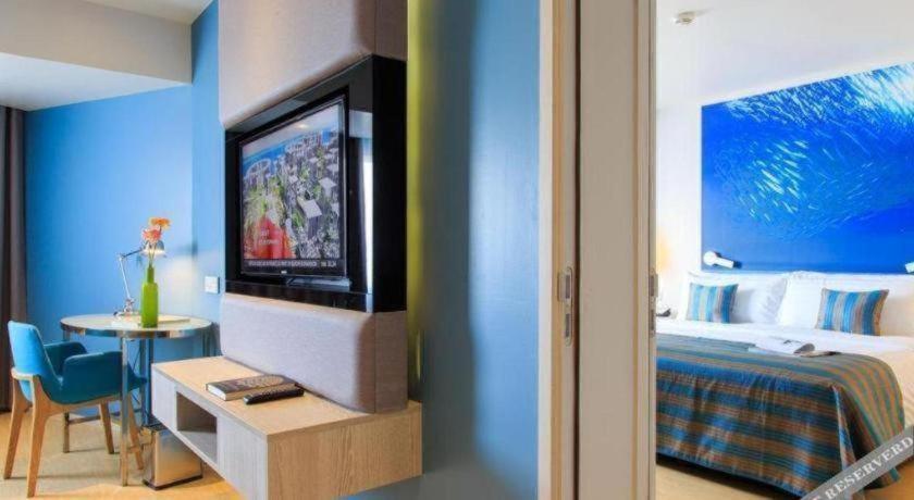 Grand Scenaria Hotel 4*