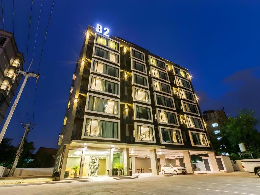 B2 South Premier Hotel