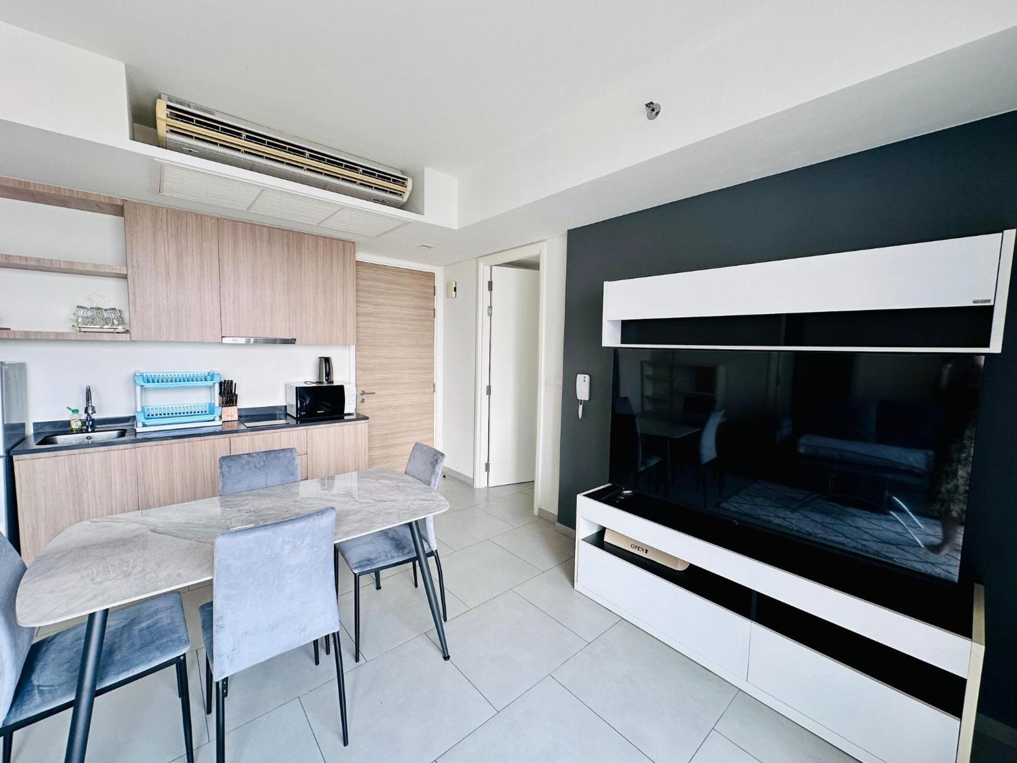 Apartment Zire Wongamat