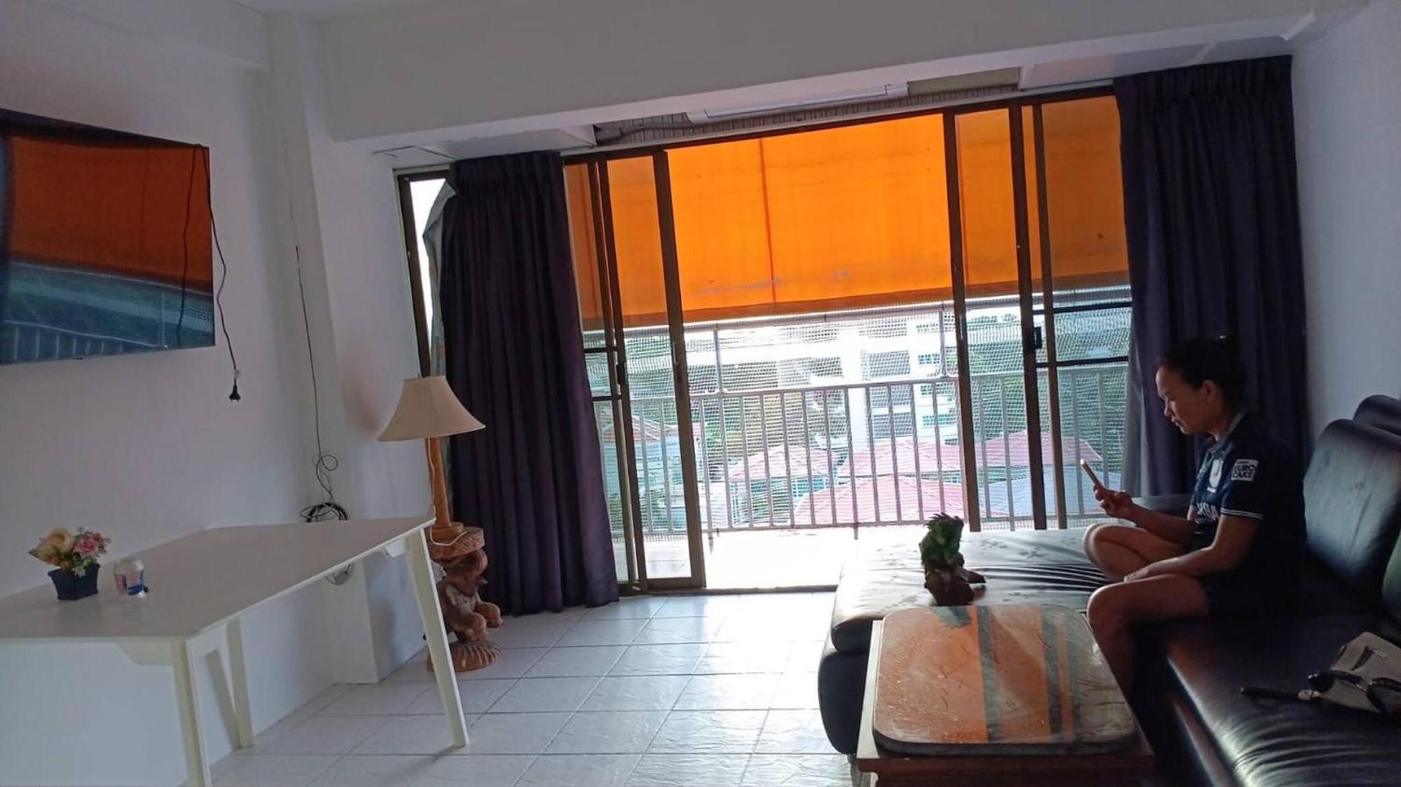 Sombat Seaview 1 Bedroom Apartment *