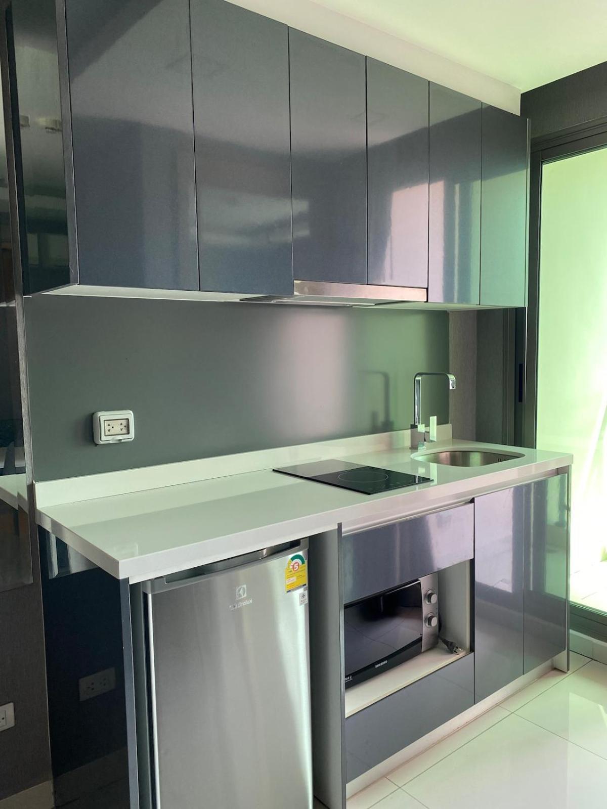 Compact In Wonderful Pool Apartment *