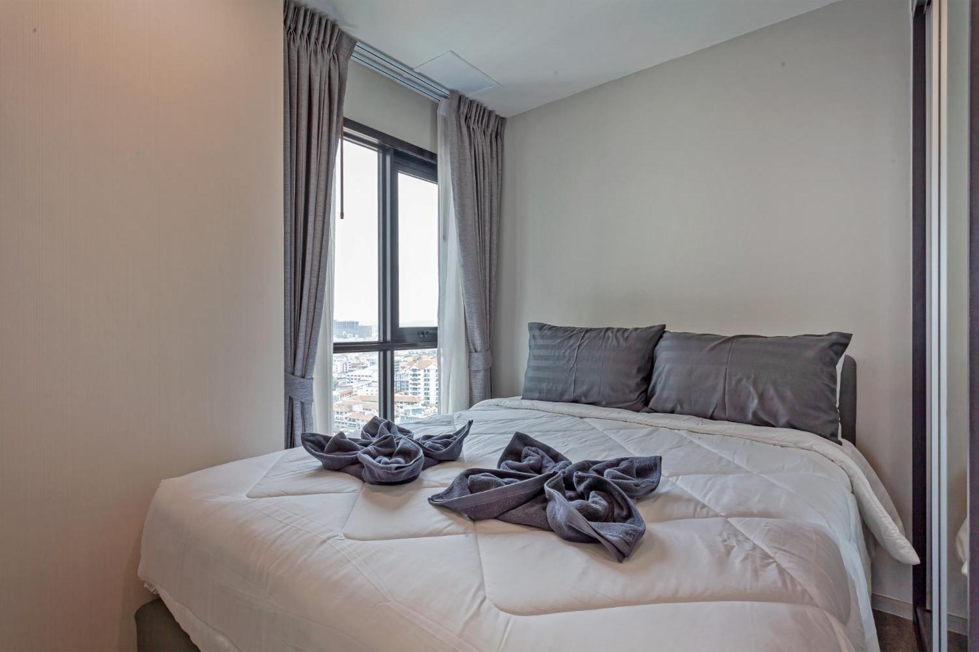 The Sea Base 20th High Floor Apartment