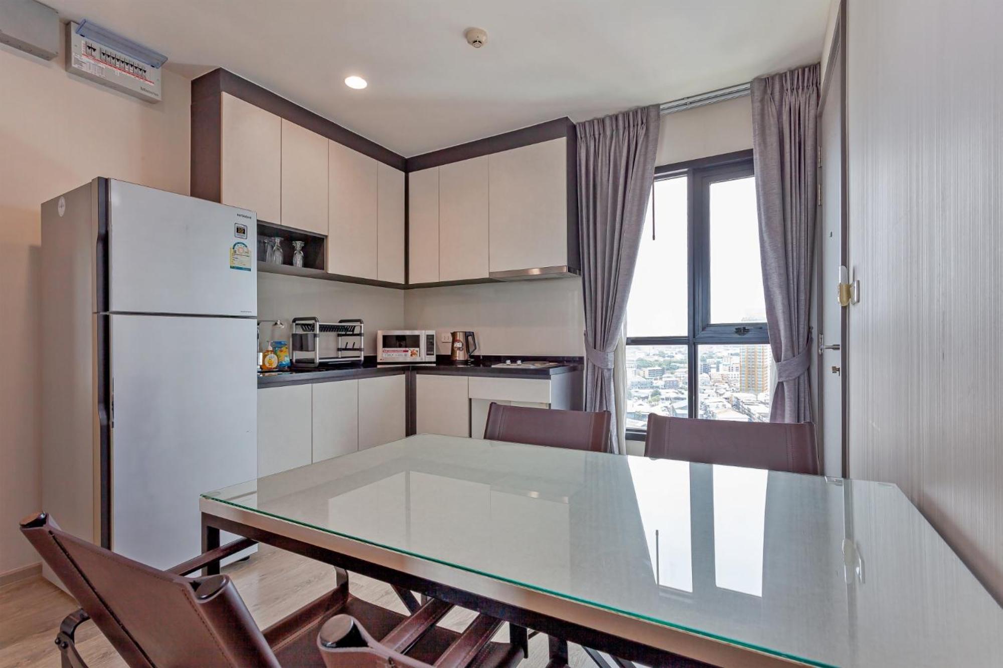 Apartment The Sea Base 20th High Floor *
