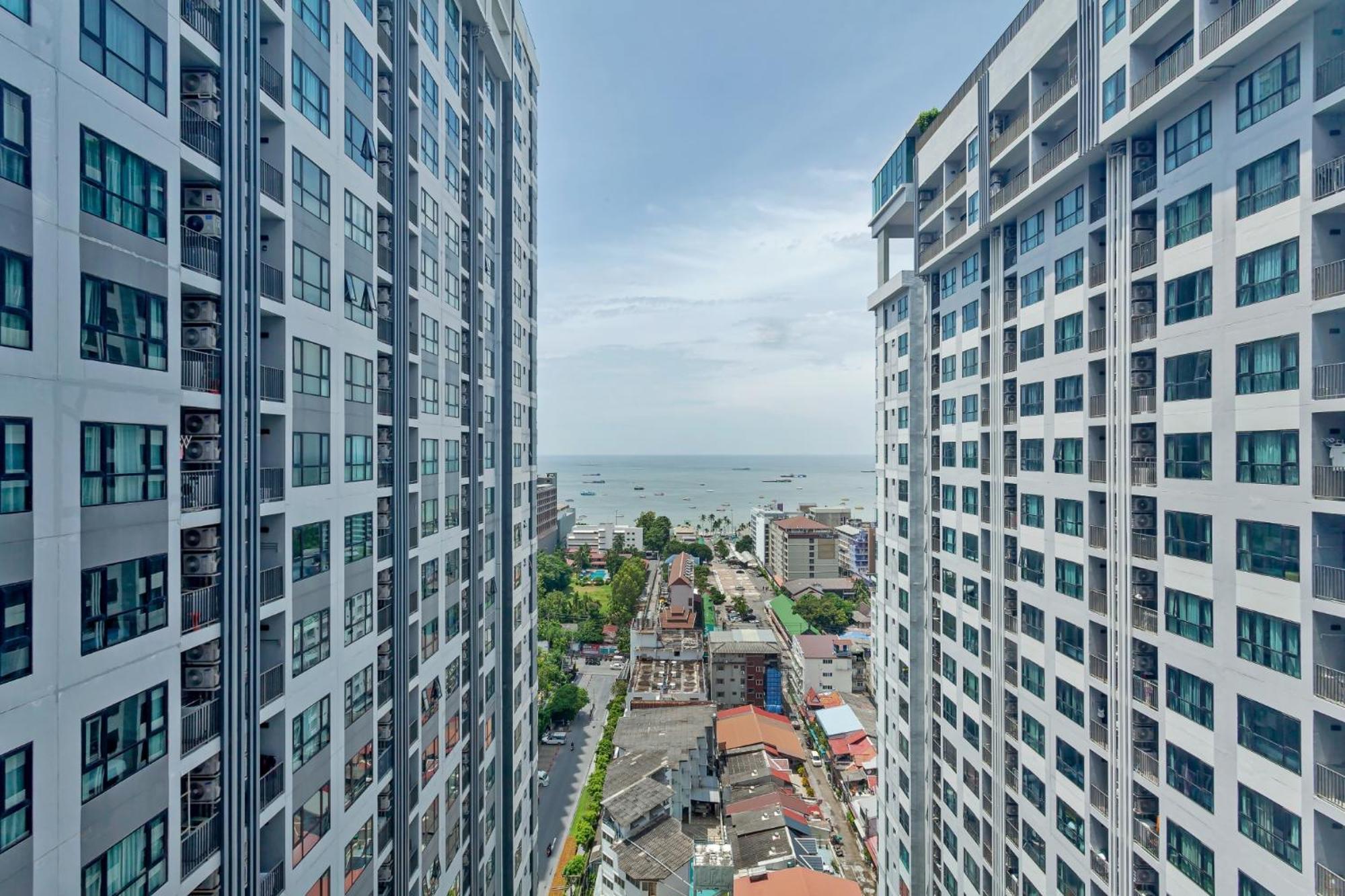 The Sea Base 20th High Floor *