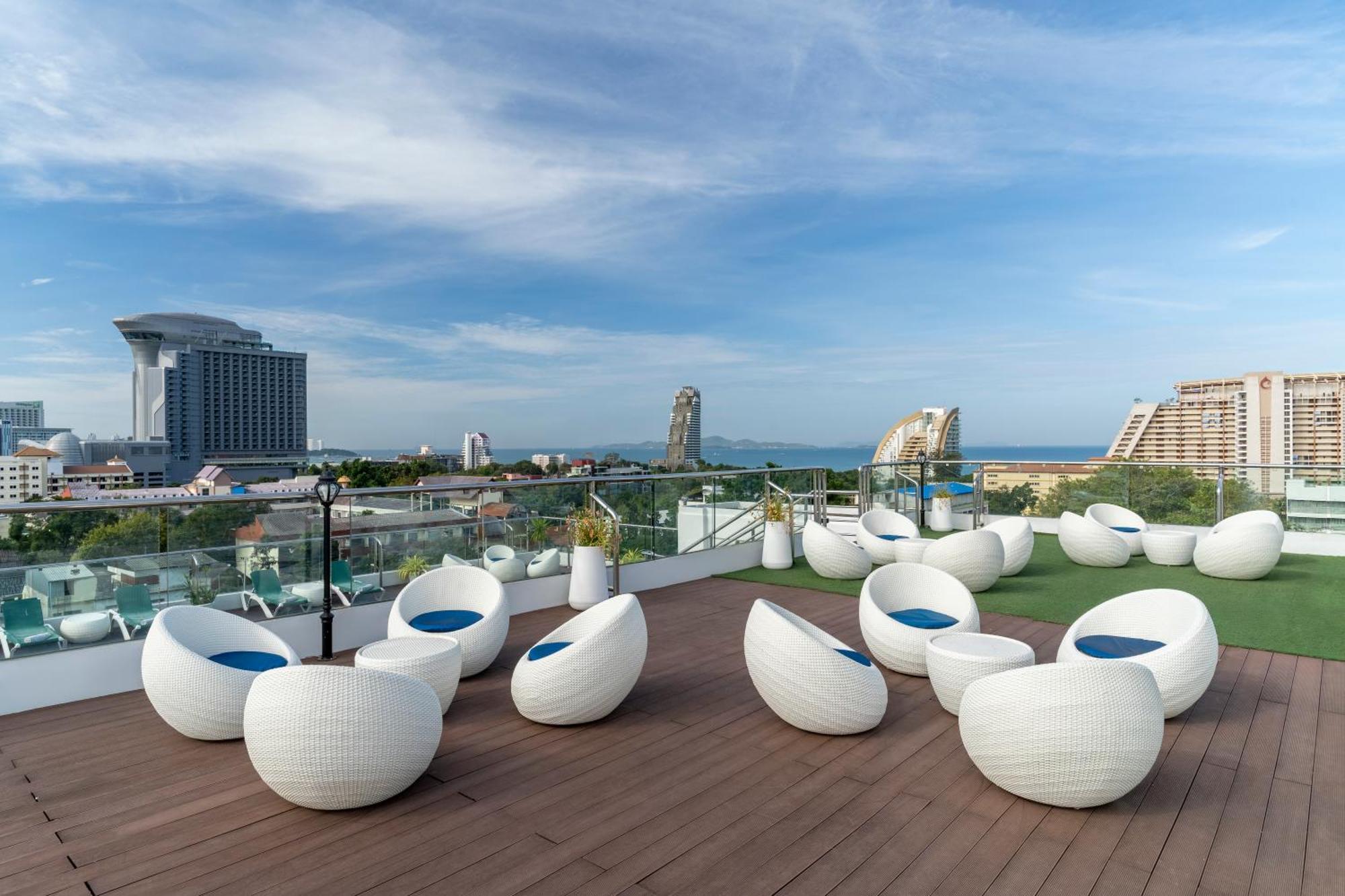 Hotel Blue Boat Jc Pattaya
