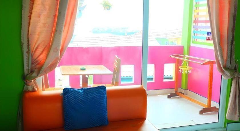 Hotel Baan Navy Kohlarn 2*