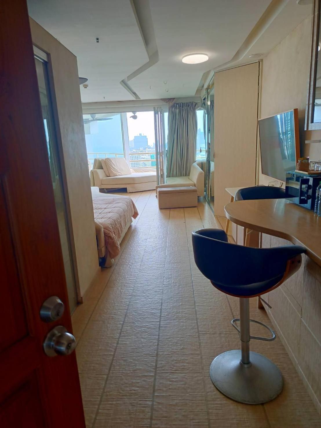 View Talay 6 By Anatolia Apartment Pattaya