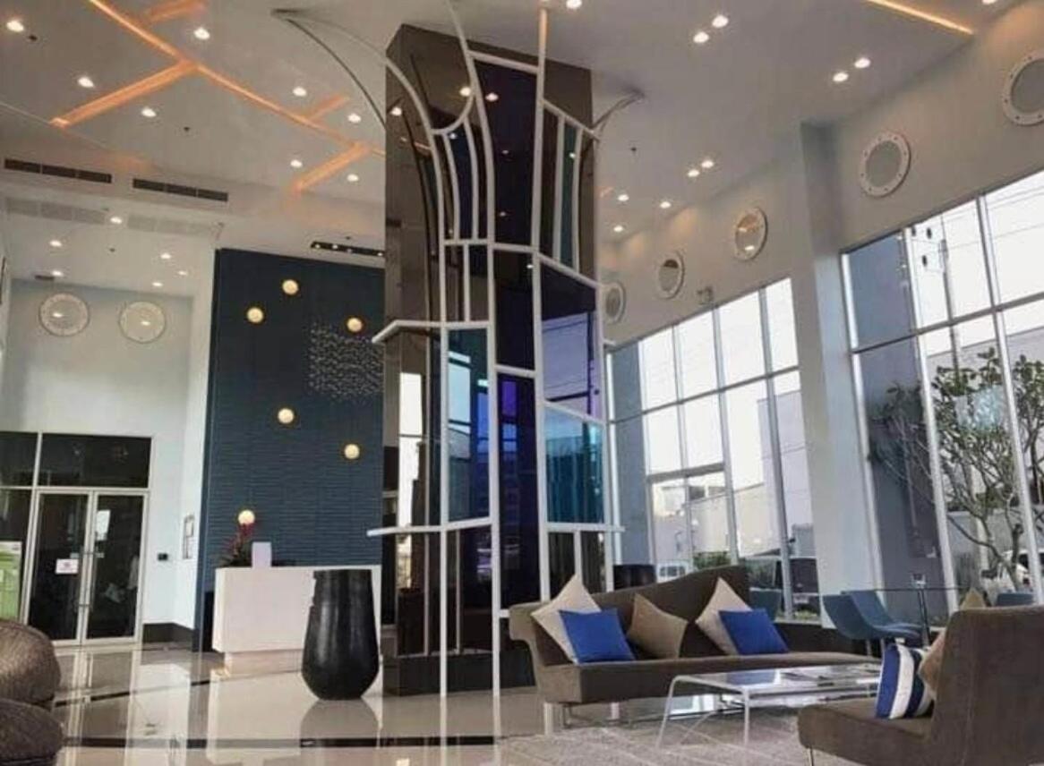 31st Floor High Rise View Apartment Pattaya