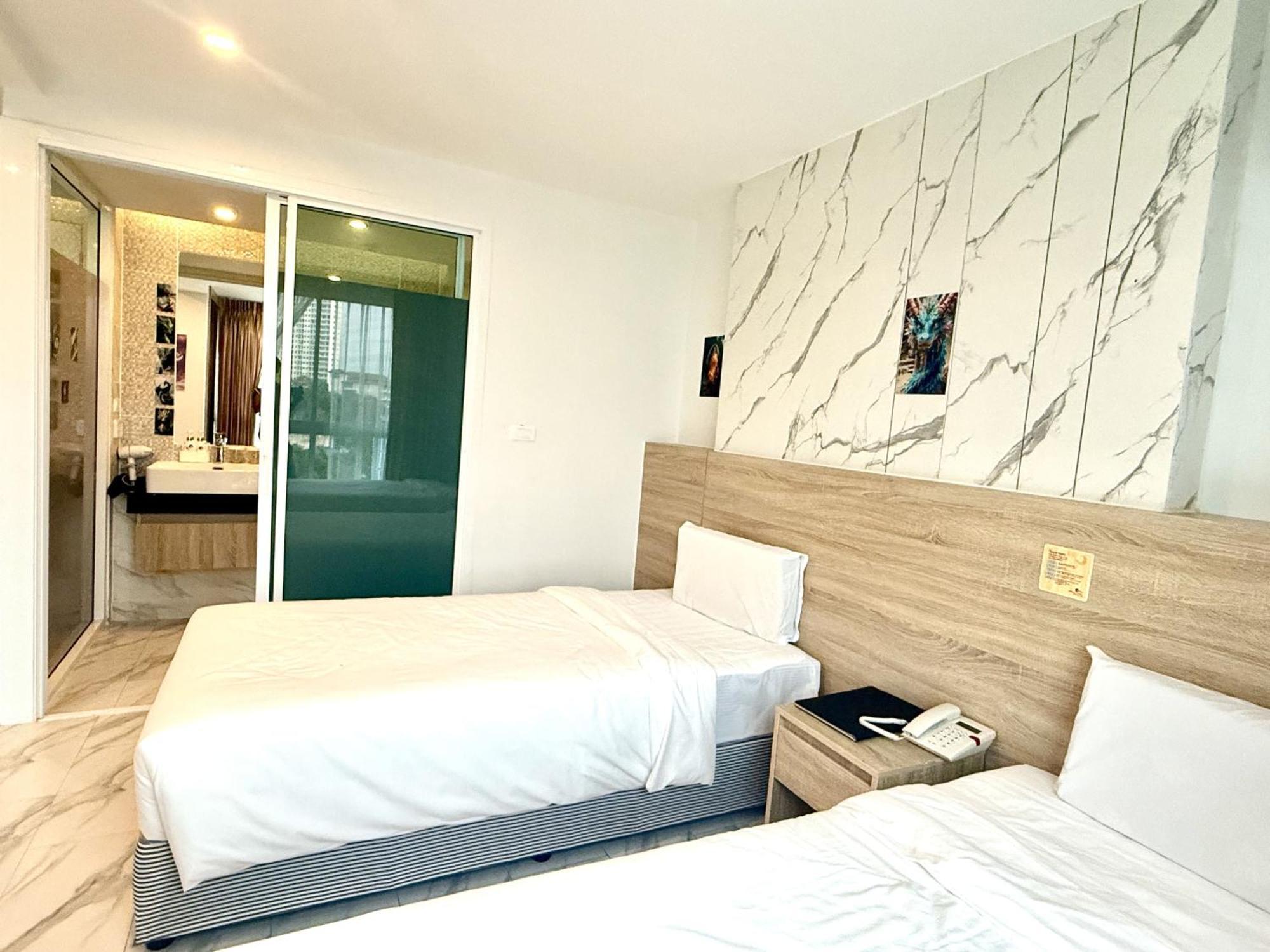 Dragon Apartment *