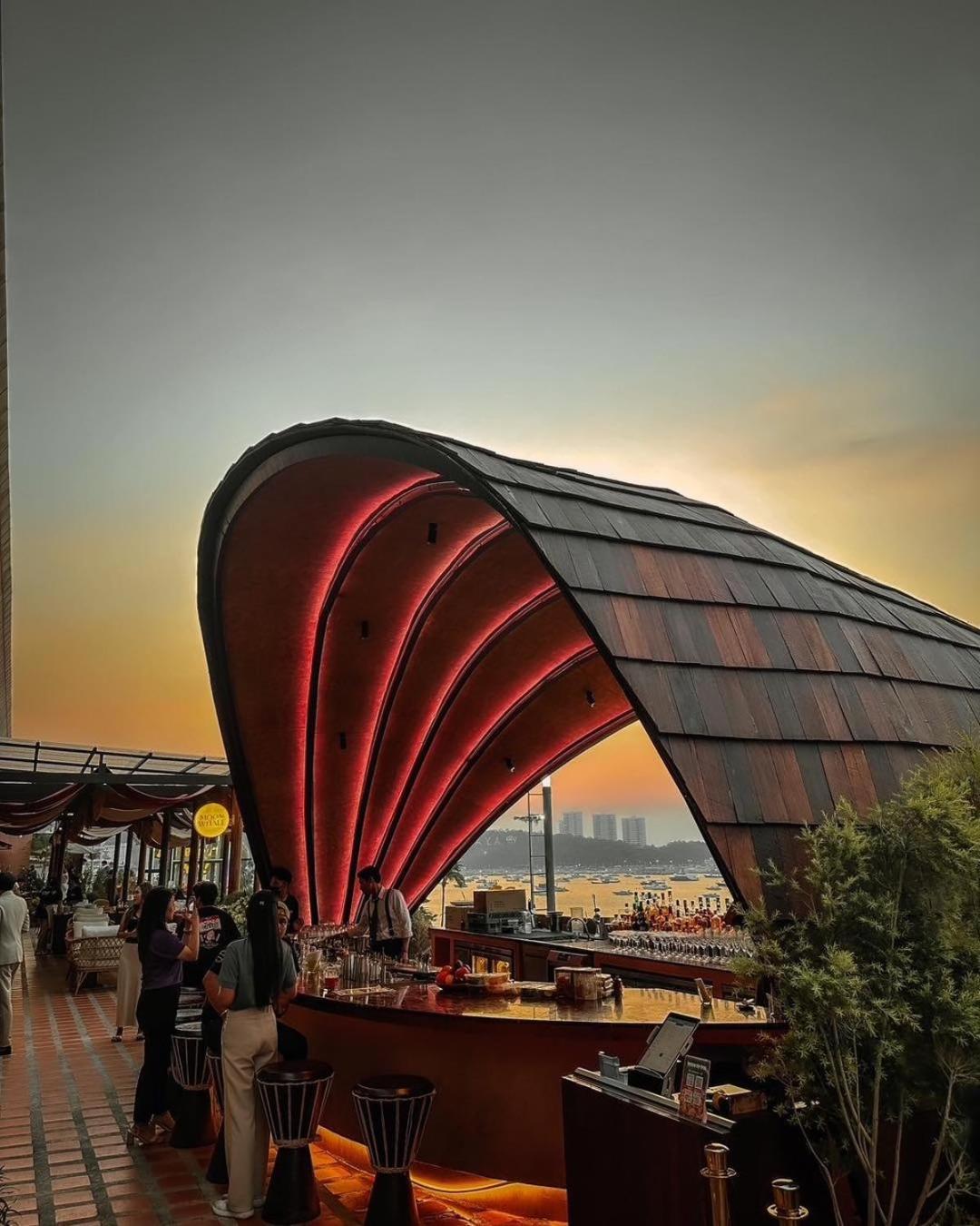 The Golden Boutique And Pattaya