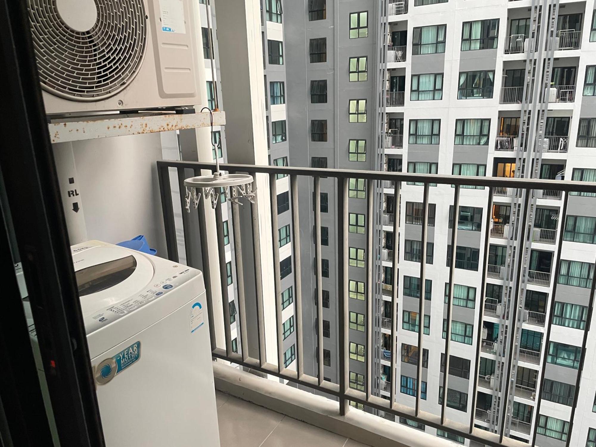 Apartment The Base Super