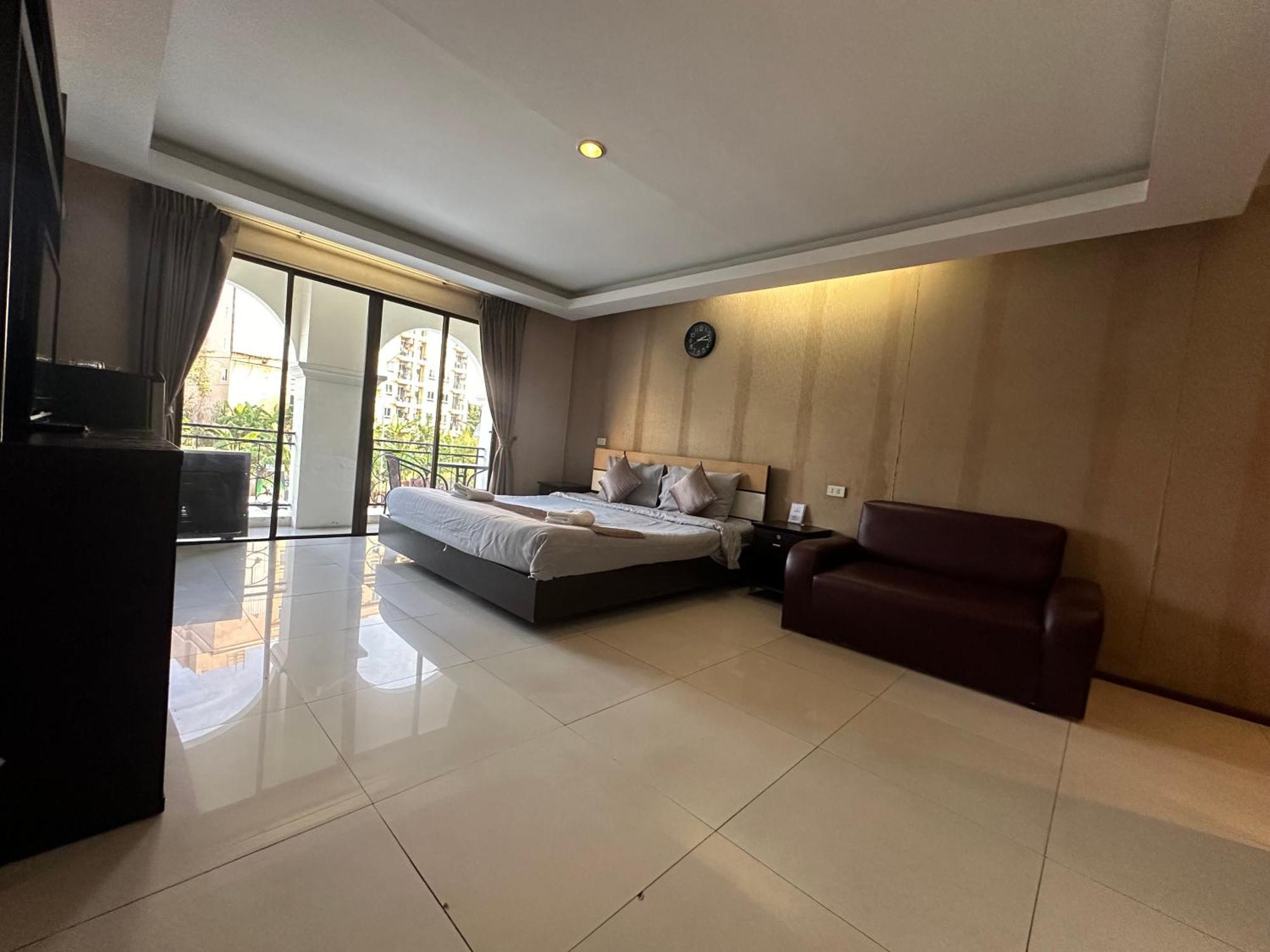 Siamese Serenity Stays-pattaya 3*