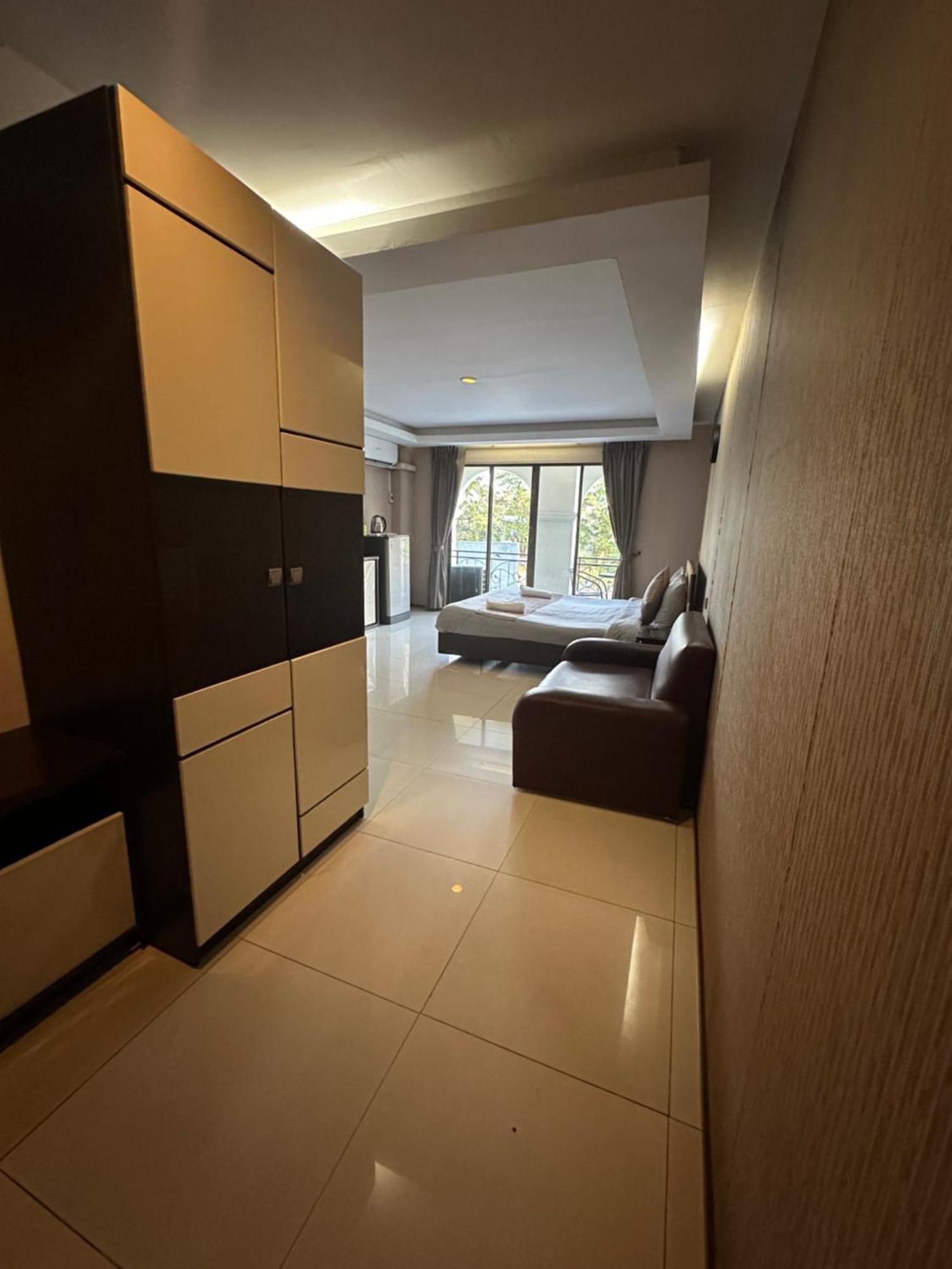 Siamese Serenity Stays-pattaya