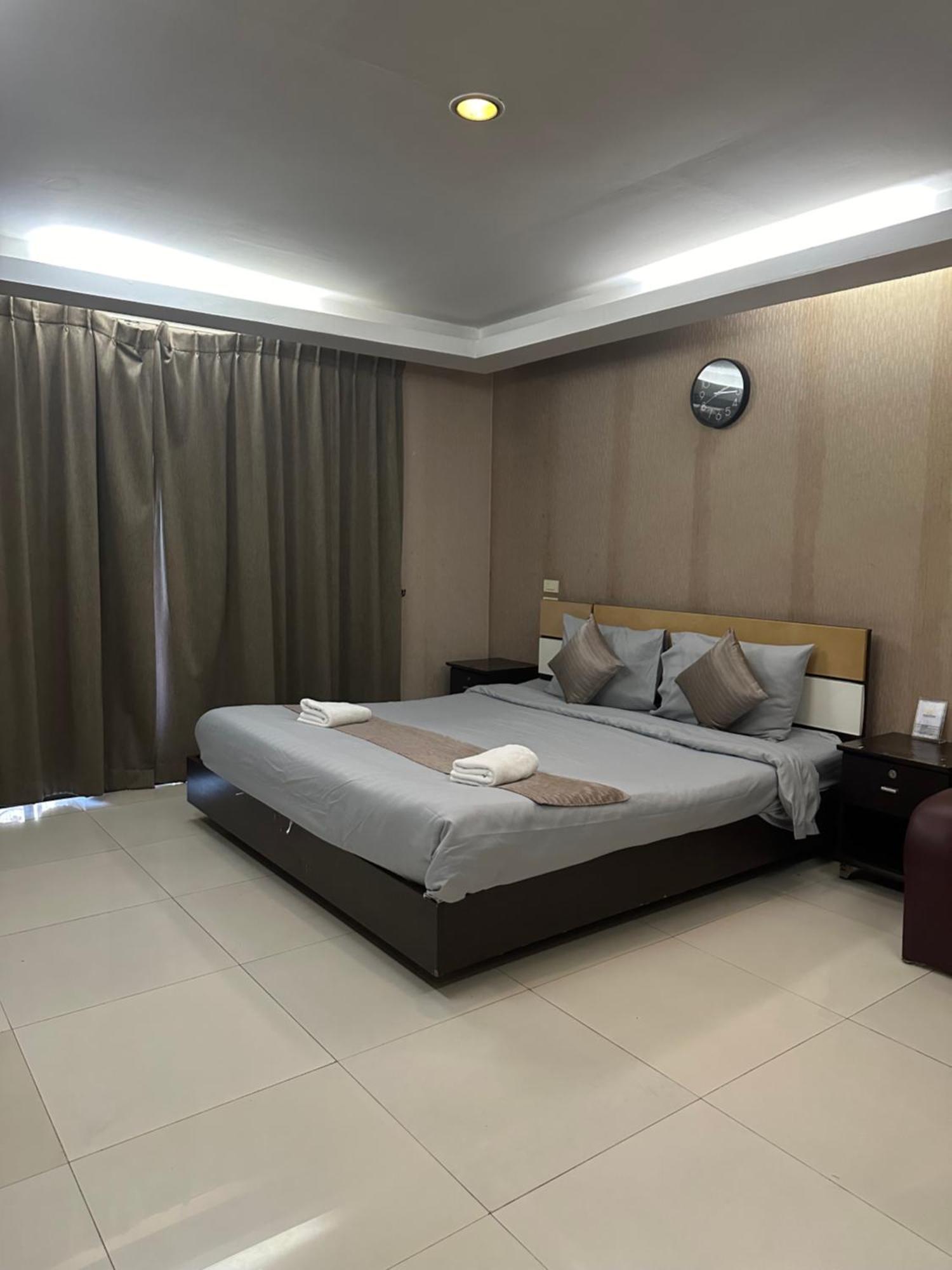 Siamese Serenity Stays-pattaya 3*