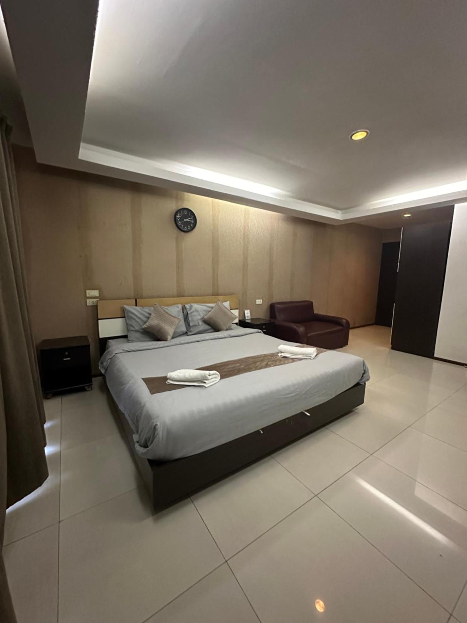 Hotel Siamese Serenity Stays-pattaya 3*