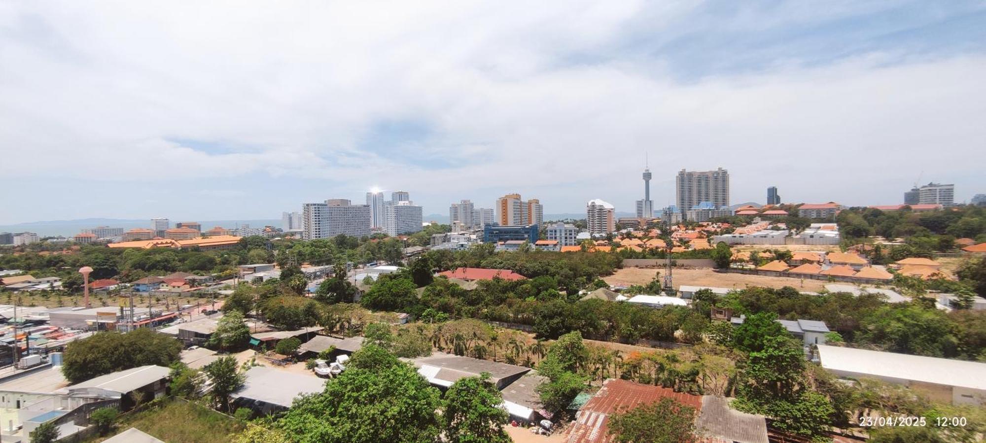Apartment Supalai Mare 1-bedroom With Balcony & Sea View Pattaya