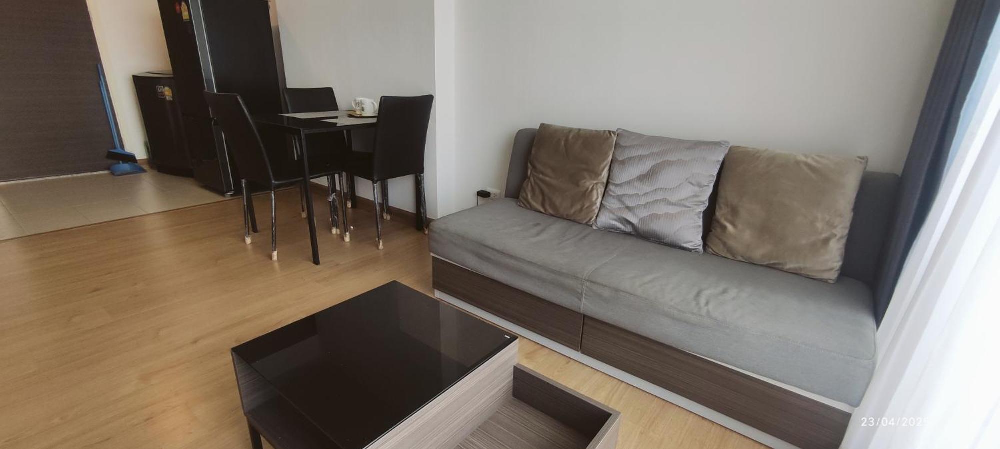Apartment Supalai Mare 1-bedroom With Balcony & Sea View Pattaya